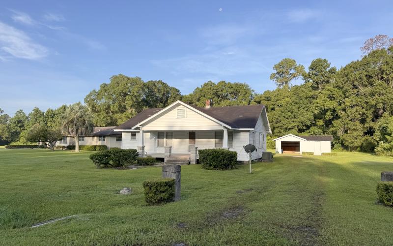 This house located at 540293 U.S. Highway 1, Callahan, was built in 1965 in what is considered the “Thomas Creek area” of the Nassau County Historic Resource Survey II. Photo by Anna Newhoff