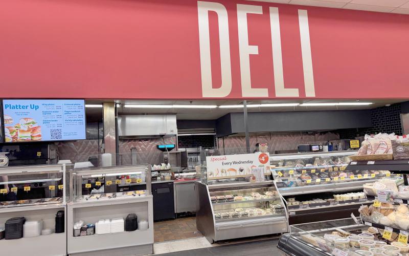 Winn-Dixie offers a deli counter, fresh seafood and a bakery that an Aldi would not include. Photo by Anna Newhoff