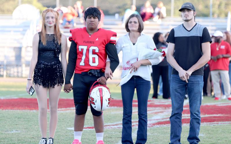 Aden Oropeza - Football
