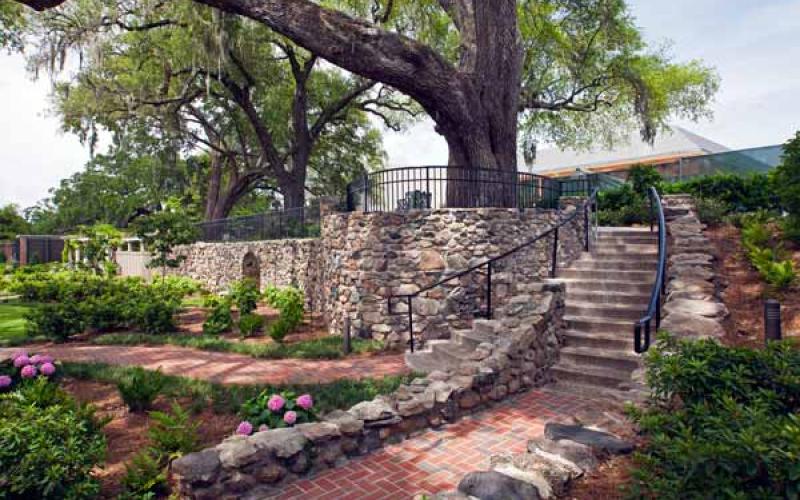 The CUmmer Museum of Art and Gardens offers Summer at the Cummer.