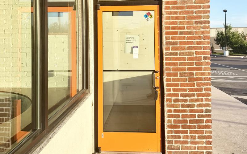 “We regret to inform you this location closed permanently,” the sign on the Callahan location reads. Photo by Britney Fletcher West