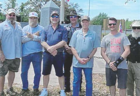 On April 5, Keith Geiger, Jake Newman, Chris Bunton, Jeffro Cotton, Frank Kello, Chris Elands and John Ruff of Sons of Confederate Veterans Kirby-Smith Camp 1209 ​​​​​​​traveled to White Springs.