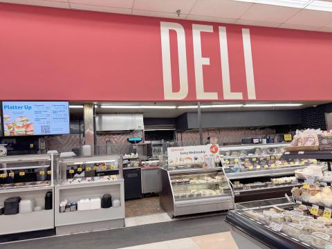 Winn-Dixie offers a deli counter, fresh seafood and a bakery that an Aldi would not include. Photo by Anna Newhoff