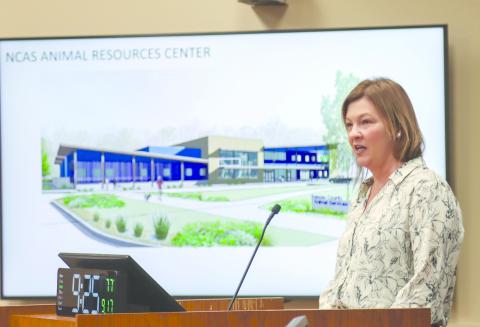 Director of Strategic Advancement and Economic Resources Brandy Carvalho presents plans for the new animal services campus.