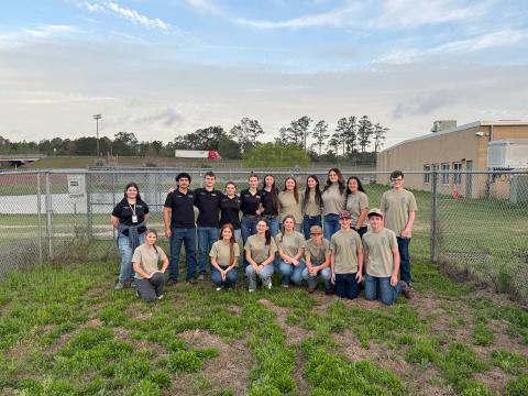 West Nassau FFA students gather together.